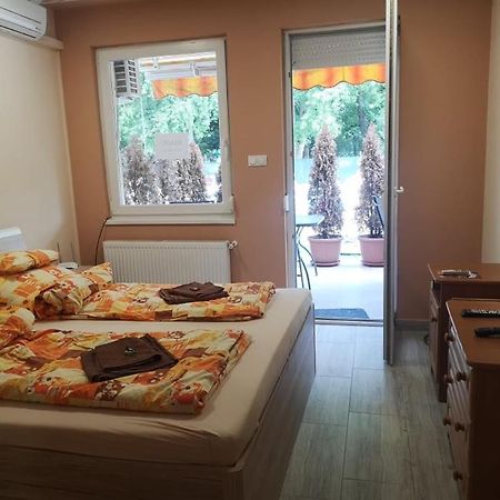 Relax Beach Apartman Hajdúszoboszló Esterno foto