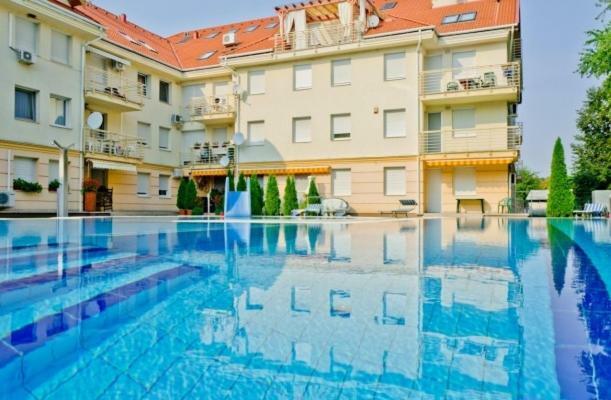 Relax Beach Apartman Hajdúszoboszló Esterno foto
