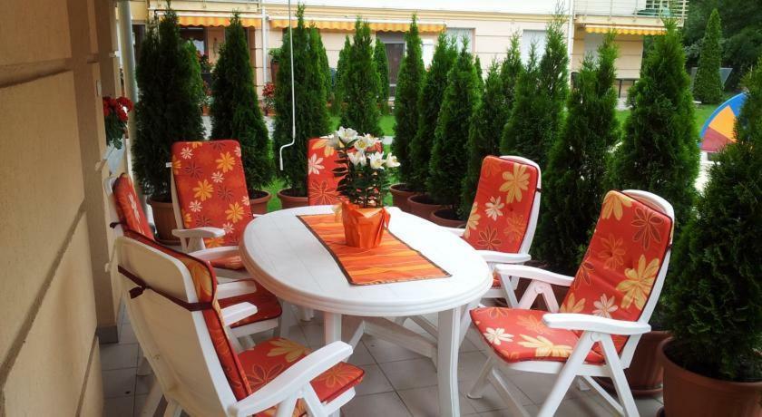 Relax Beach Apartman Hajdúszoboszló Esterno foto